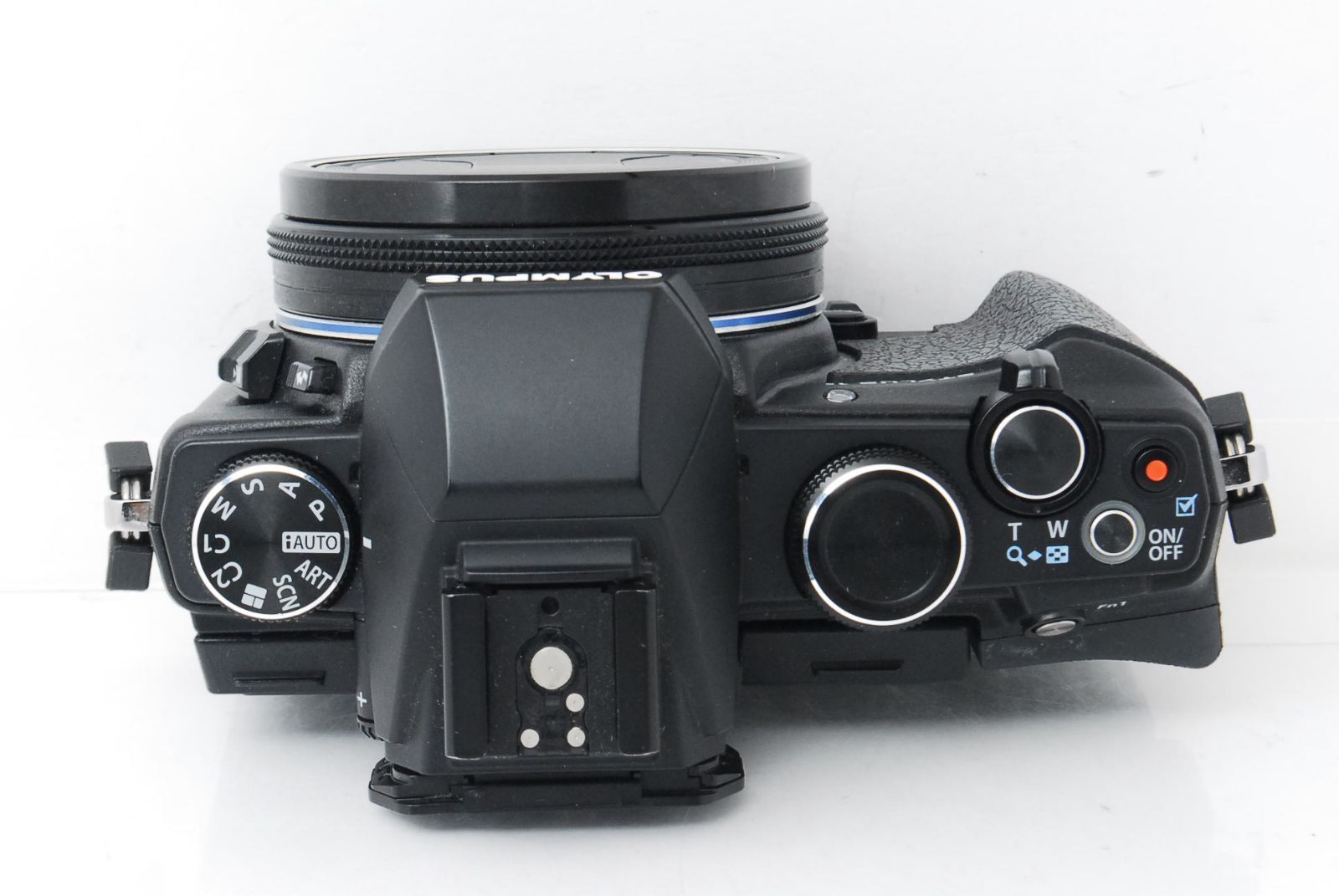 [全域 F2.8] STYLUS 1 オリンパス Olympus 高描写力 オリンパス、全域F2.8で光学10.7倍ズームの最上位デジカメ