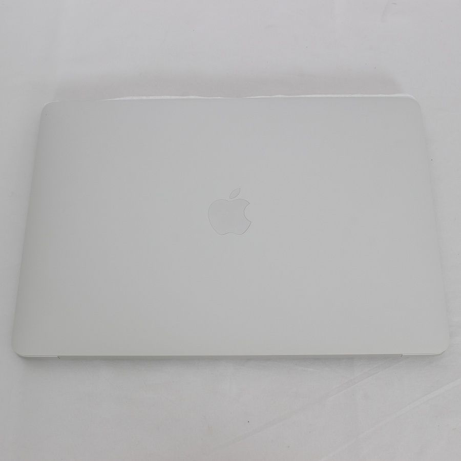 美品】Apple MacBook Air MGN93J/A シルバー Retinaディスプレイ