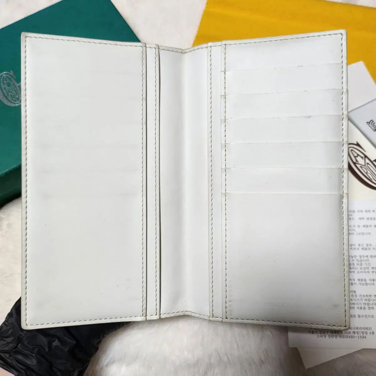 ゴヤール（Goyard） 白 二つ折り財布 ホワイト（白）系 GOYARD