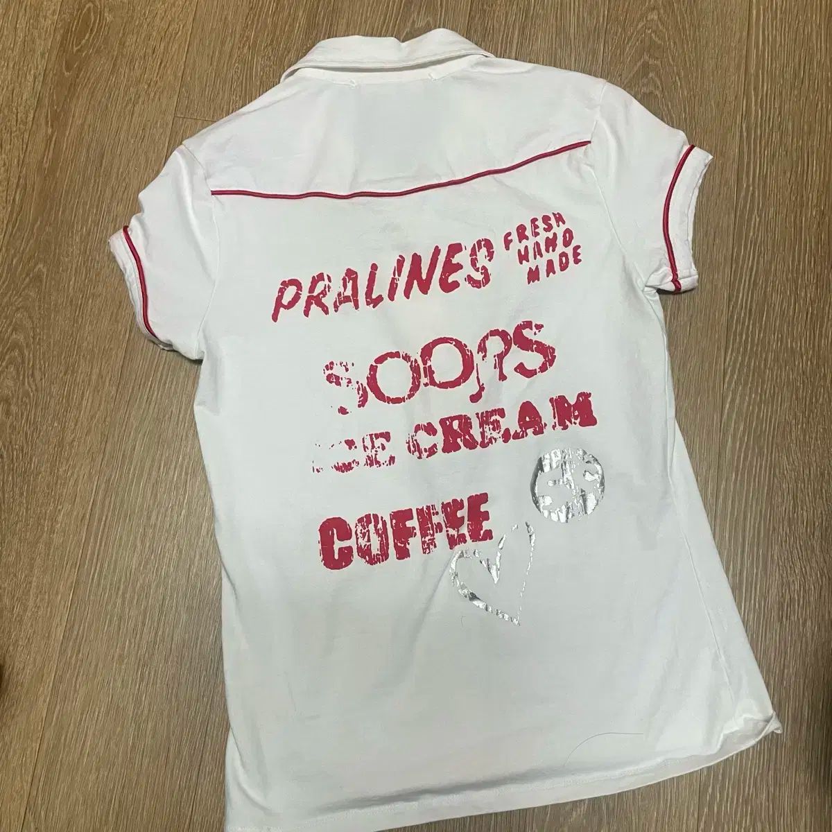 Tシャツ