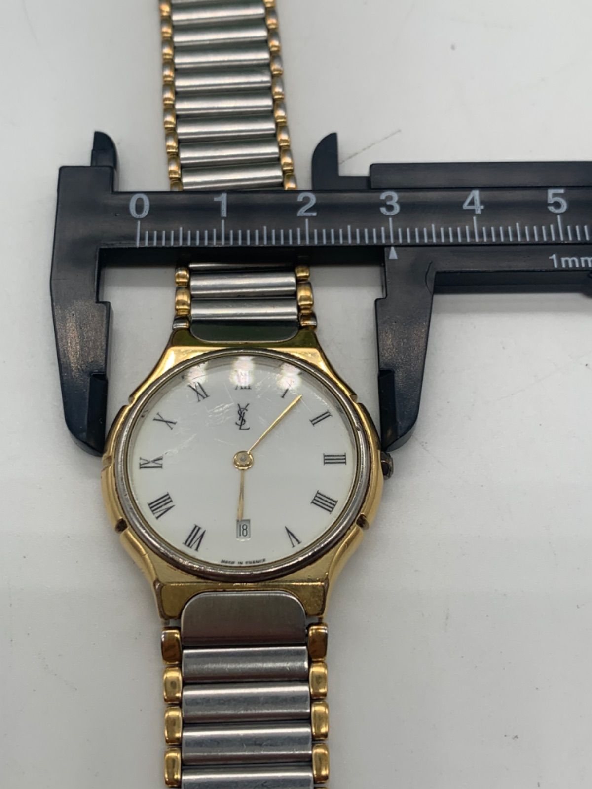 YSL イヴ サンローラン コンビ 腕時計 時計 クォーツ ゴールド シルバー YVES SAINT LAURENT】イヴ・サンローラン 4620-E62267Y