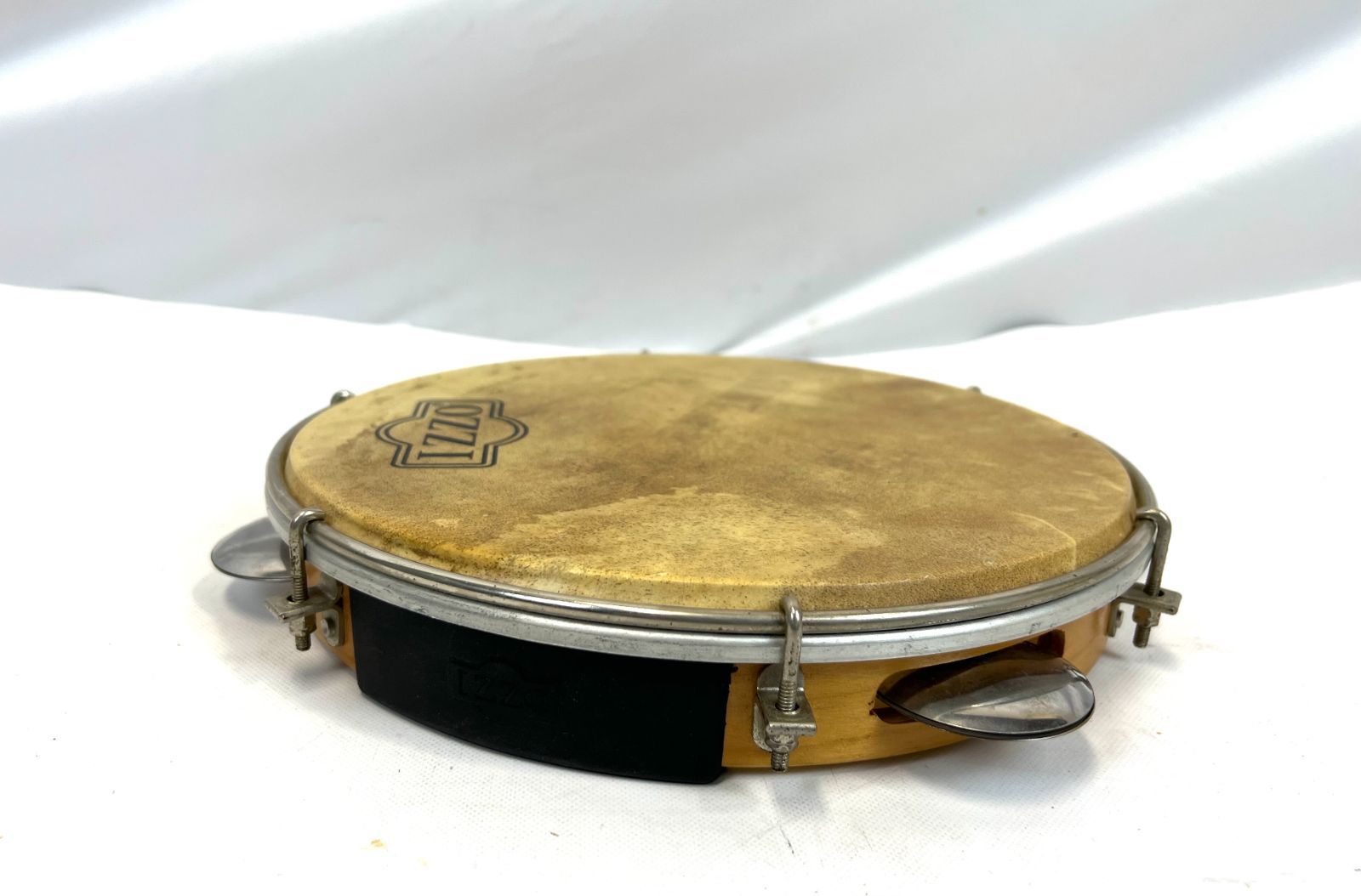 間違いなく IZZO pandeiro パンデイロ タンバリン 打楽器 径26cm 誉れ高い