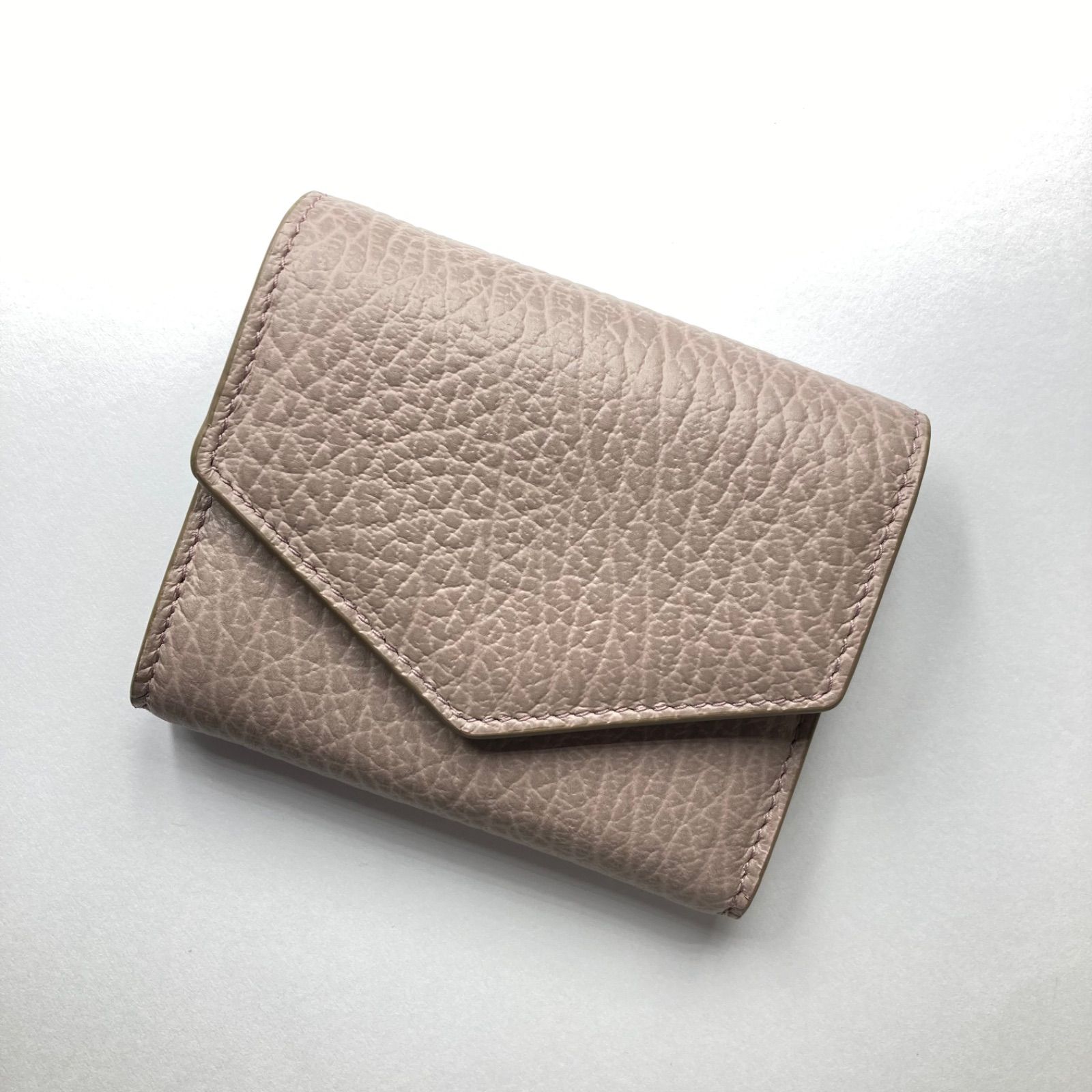 メゾンマルジェラ エンベロープ レザーウォレット 三つ折り財布 モーブ  