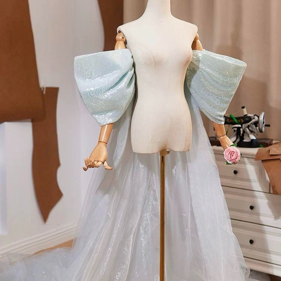 25年 ♥ トレーンがゴージャスでフリルがオシャレなロングショール