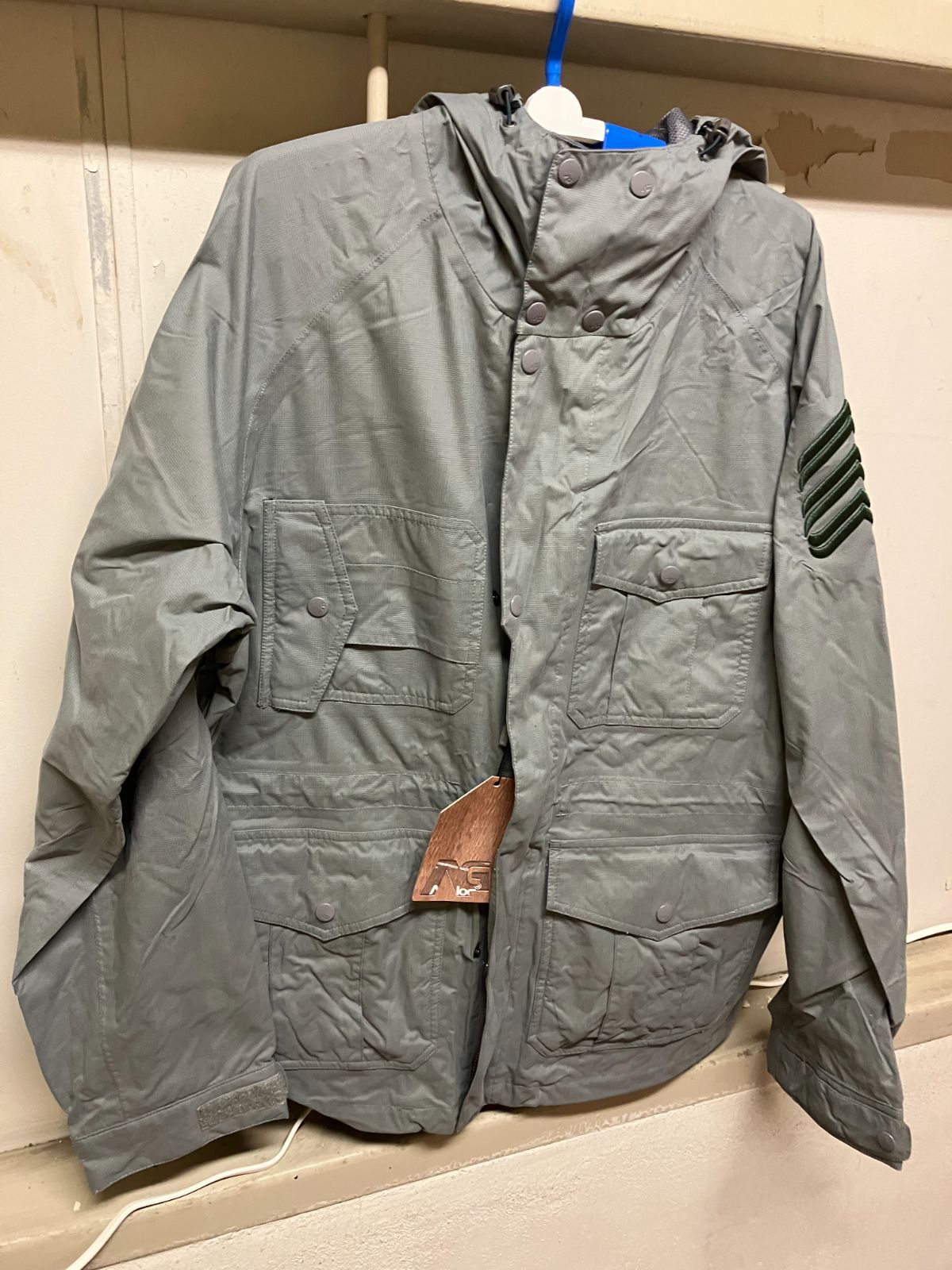 BURTON Analog VALVE JACKET ASPHALT スキー スノーボード　ウェア  新品未使用品　タグ付き 52-6