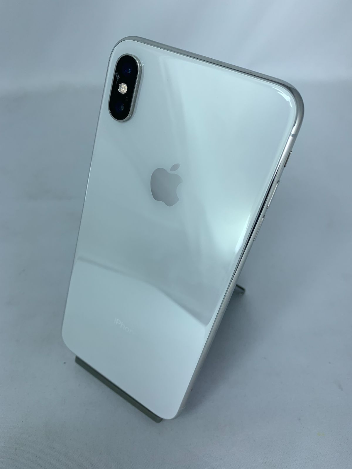中古・バッテリー劣化・レンズ割れ有】iPhone XS Max 256GB 中古・バッテリー劣化・レンズ割れ有】iPhone XS Max 256GB