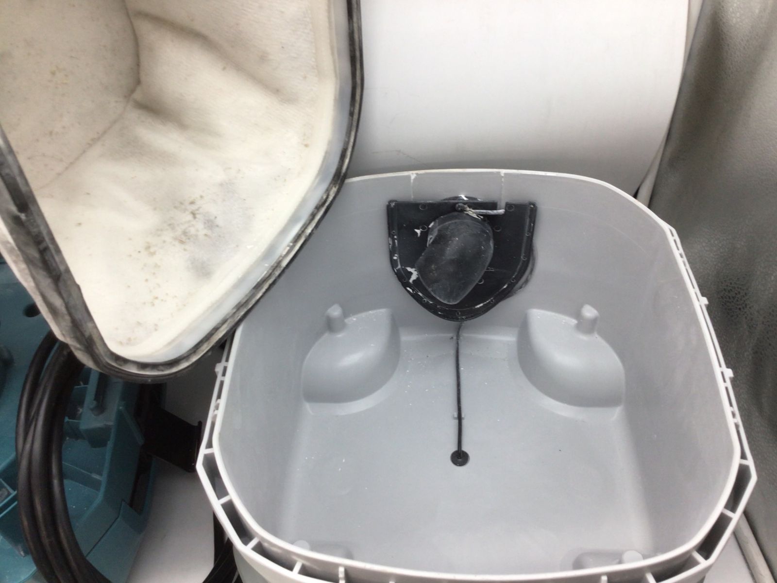 100v集じん機乾湿両用