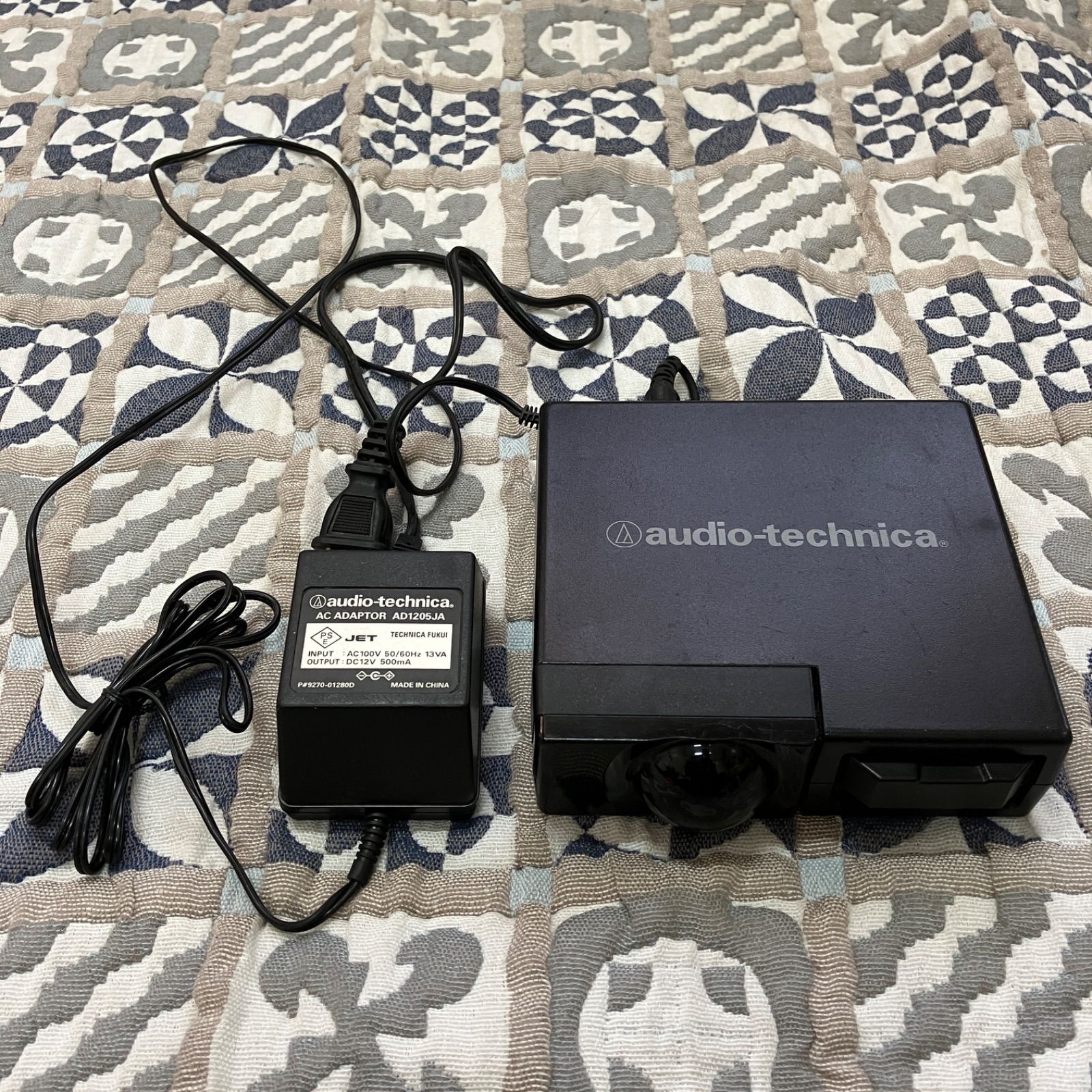 ☆オーディオテクニカ 赤外線ワイヤレスレシーバ AT-CR700 レンタル 3泊4日CR700 オーディオテクニカ セット700赤外線マイクセット ワイヤレス AUDIOTECHNICA AT-CR700  赤外線ワイヤレスマイクセット | グリーンヒナタ店