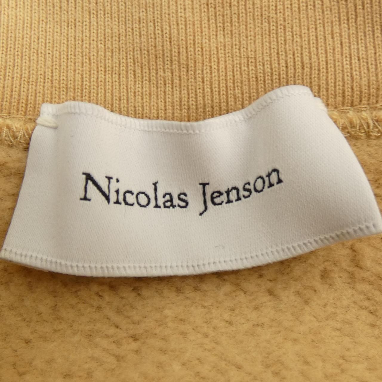 NICOLAS JENSON スウェット