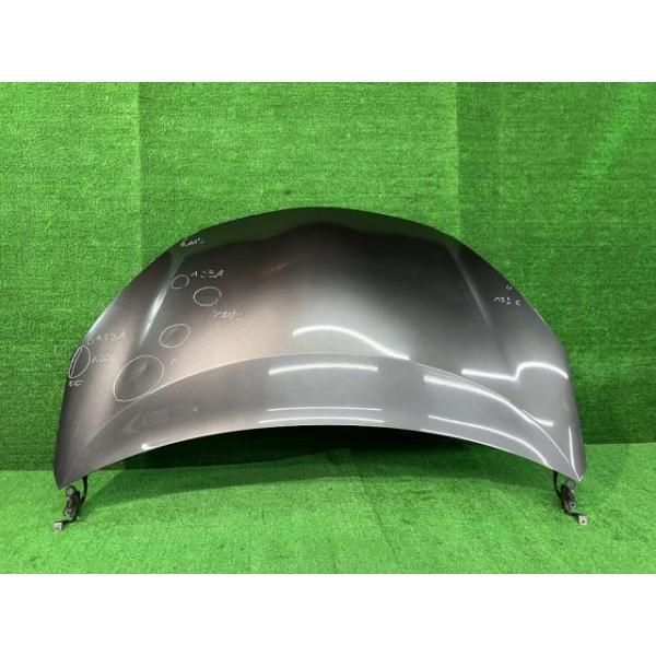 アクア NHP10 ボンネット・フードパネル S 53301-52330 1G3