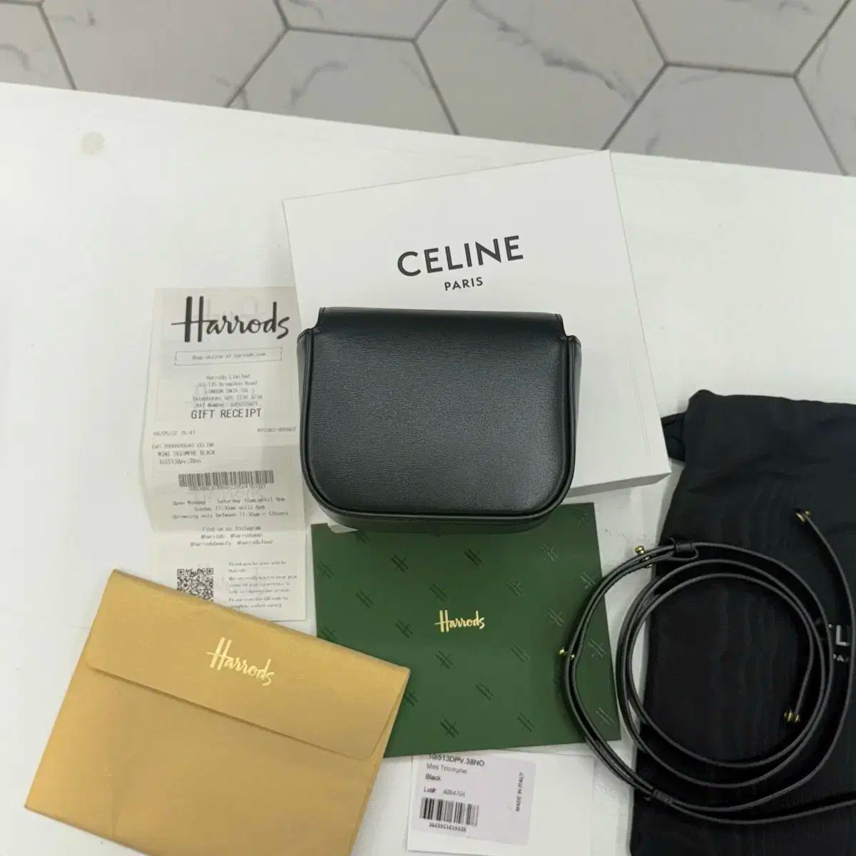 Celine ミニ クロード クロスバック ブラック