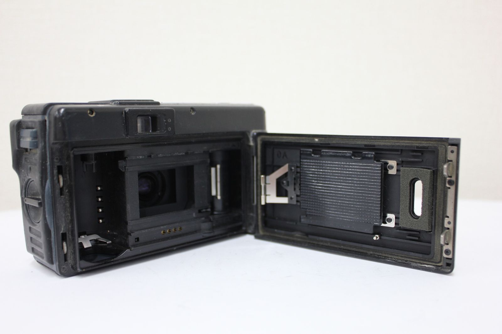 品 コニカ KONICA 現場監督 28 WB コンパクトカメラ e 3081