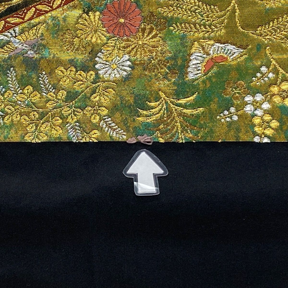 袋帯 秀品 蒔絵春秋文 金銀糸 箔 金色 六通 正絹 【中古