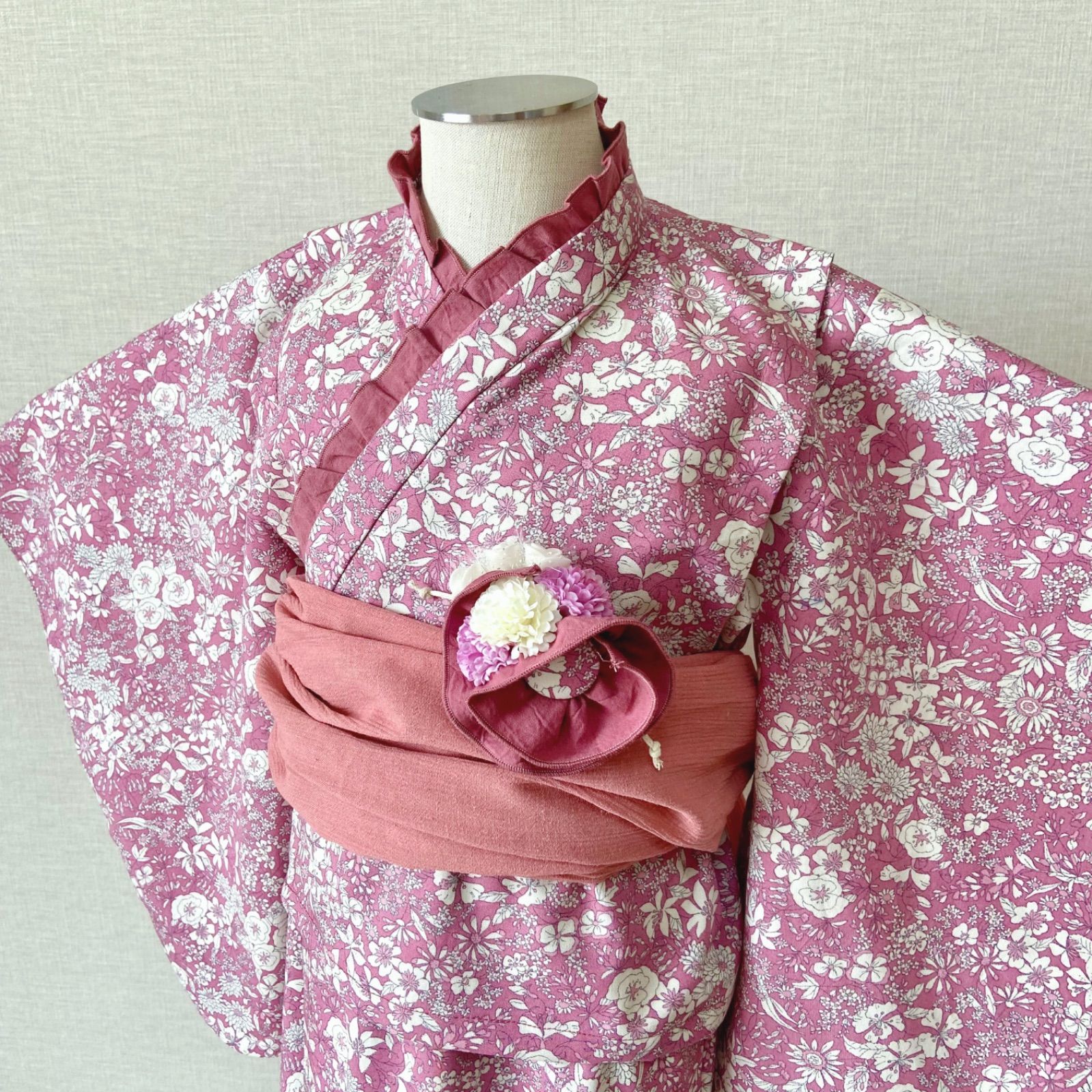 七五三　3歳　女の子　お着物＆被布エプロンセット　花柄ローズピンク　ハンドメイド 3歳お着物＆被布エプロンセット 花柄ローズピンク ハンドメイド