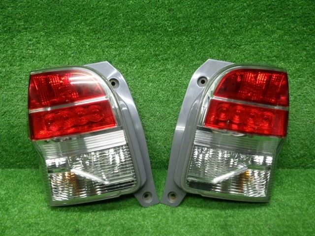 トヨタ 140系 スペイド テールレンズ左右 52-262 230419030