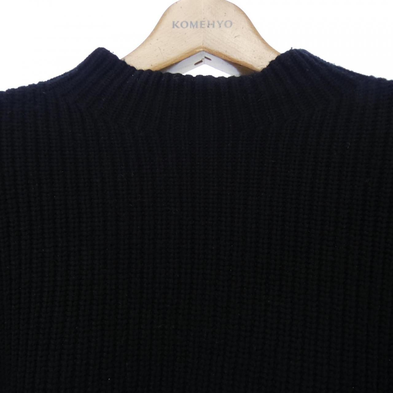 AKRISアクリスA-K-R-I-S-国内正規品カシミヤニット シルクトップス Yahoo!オークション - Akris｜アクリスの中古品・新品