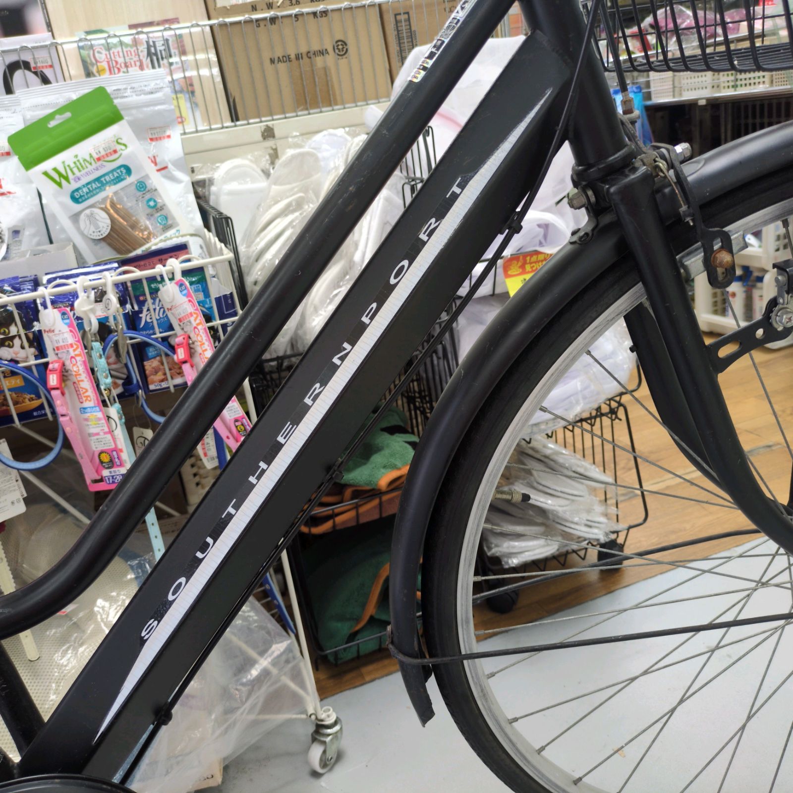 J535 ★サビキズ使用感★普通自転車★SOUTHERNPORT★ダイナモライト★変速なし★27インチ J535 ☆サビキズ使用感☆普通自転車☆SOUTHERNPORT☆ダイナモライト