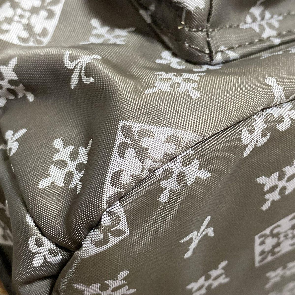 russet(ラシット) トートバッグ - ダークグレー×ライトグレー×ライト  