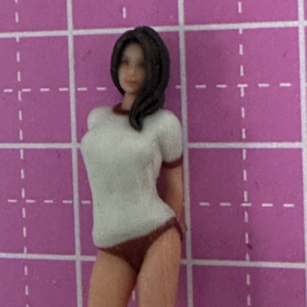 1/43 JK 体操服 フィギュア3体 完成品 1/64より大 ミニカーに