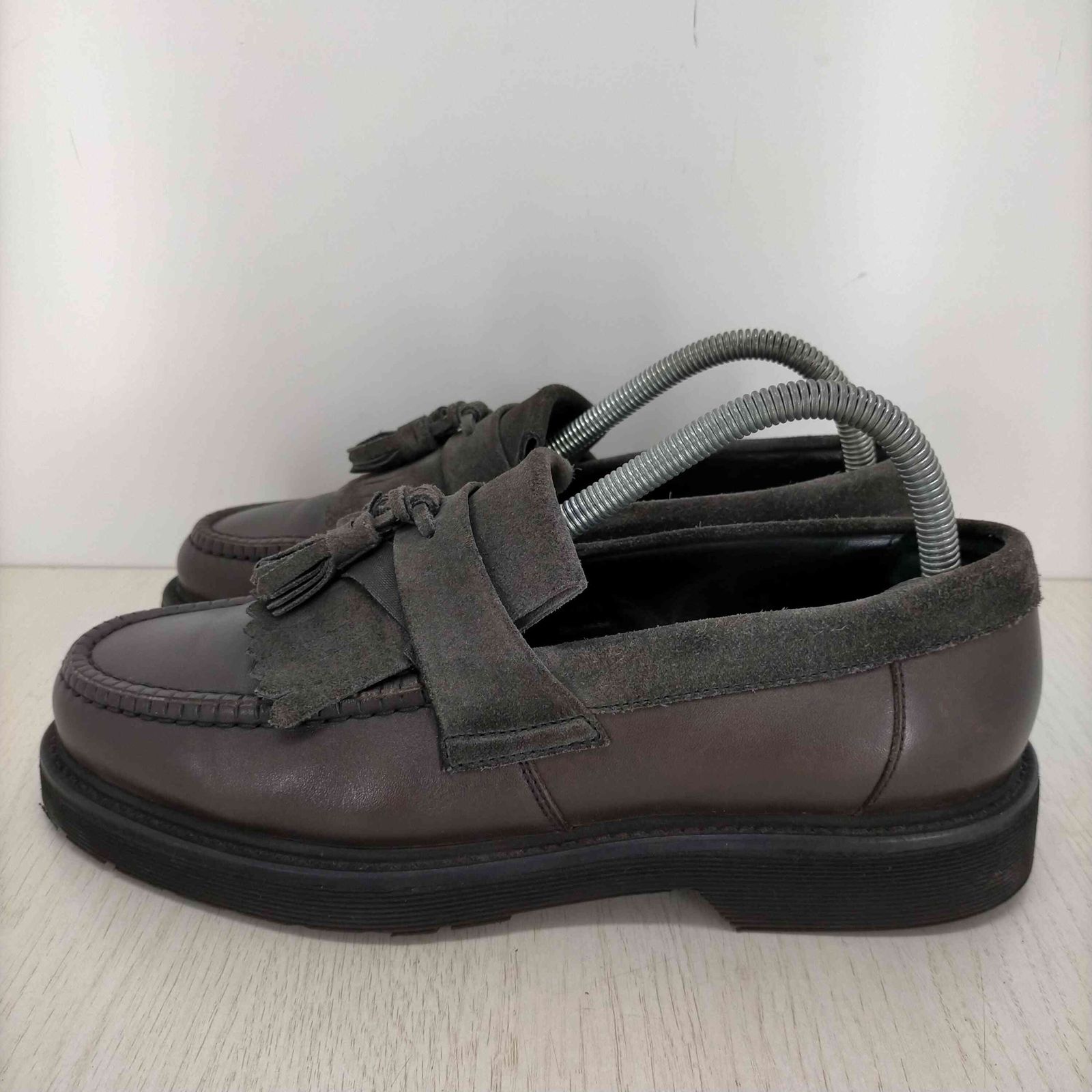 エンポリオアルマーニ EMPORIO ARMANI イタリア製 タッセルローファー 