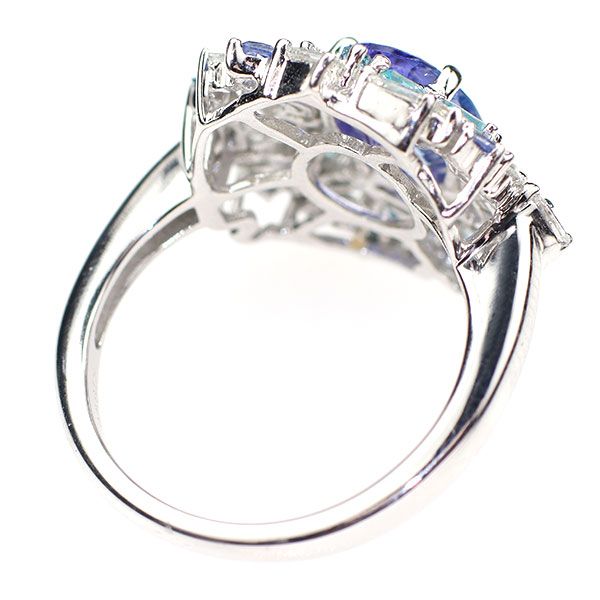 K18WG タンザナイト リング 美品 K18WG タンザナイト合計2.11ct