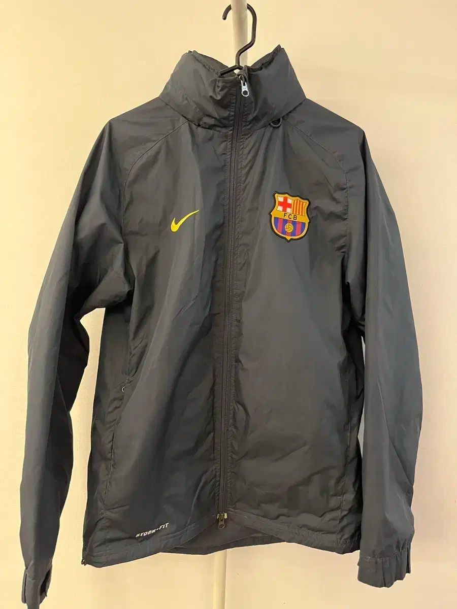 NIKE FCバルセロナウィンドブレーカー XL NIKE(ナイキ) FC バルセロナ ウィンドブレーカー S - メルカリ