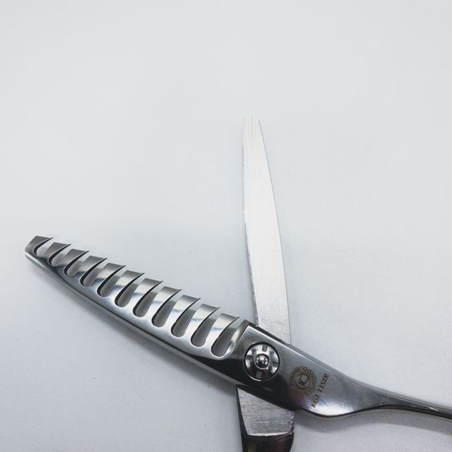 光 HIKARI セニングシザー トレンディIV 741 すきバサミ 美容師 光 HIKARI セニングシザー トレンディIV 741 すきバサミ 美容師 Hikari