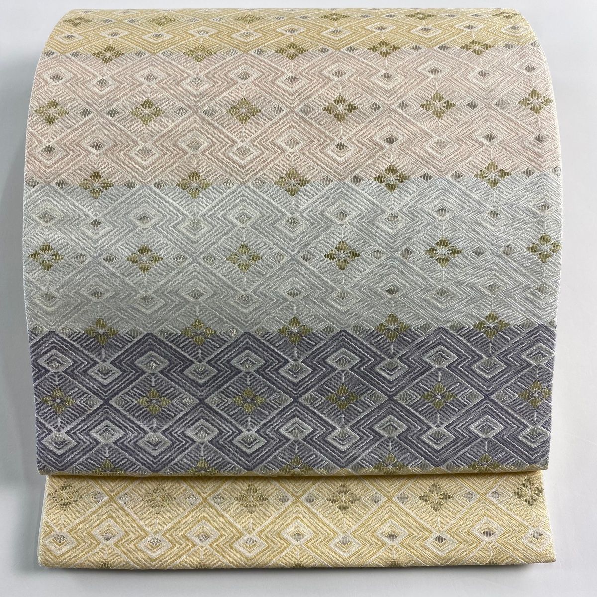 袋帯 秀品 松皮菱 金銀糸 ベージュ 六通 正絹