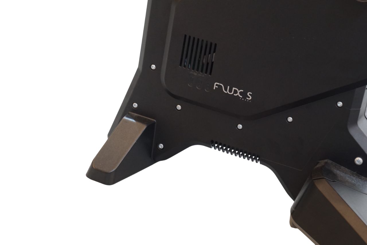 タックス FLUX