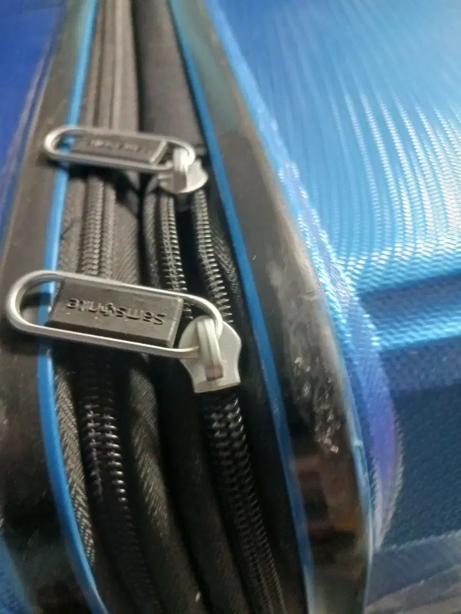 Samsonite サムソナイト