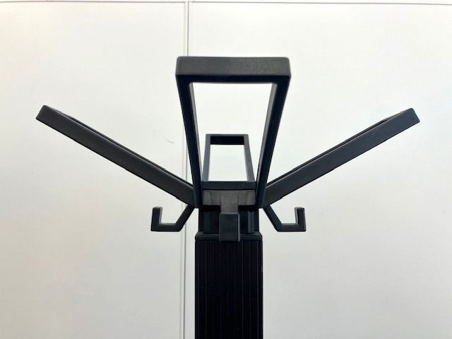 こう様 Kartell ハンガー セグメンティ 5160 カルテル 高市忠夫