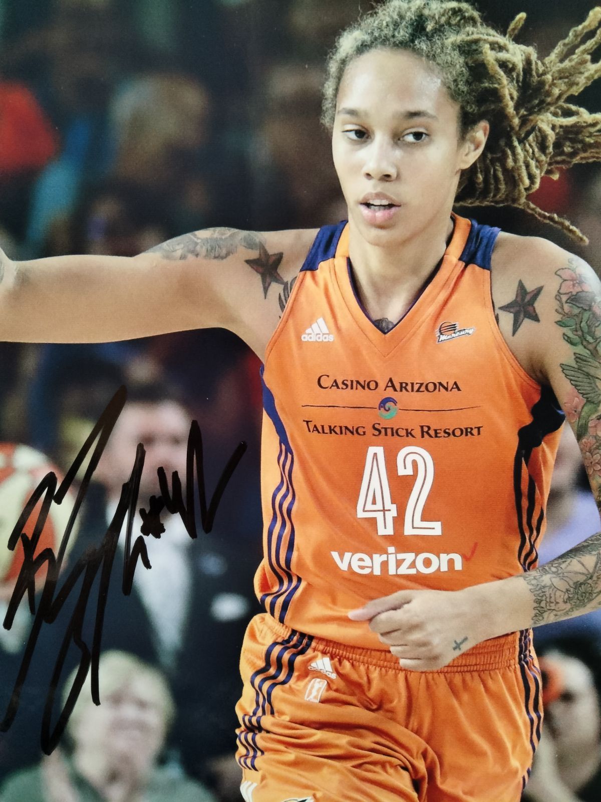 ブリトニー・グライナー直筆サイン入り超大型写真…Brittney Griner 