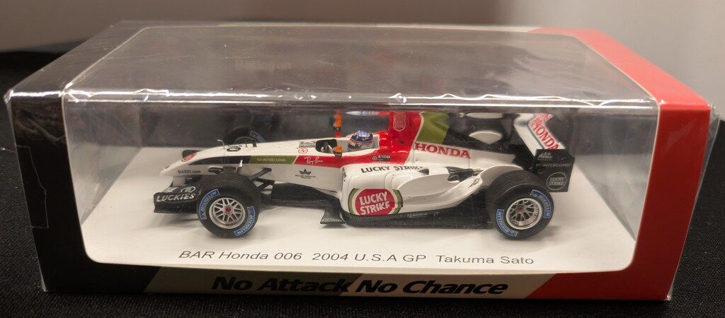 MINIMAX 1|43 sparkmodel BAR HONDA 006 2004 U.S.A GP TAKUMA SATO FIRST PODIUM FS26