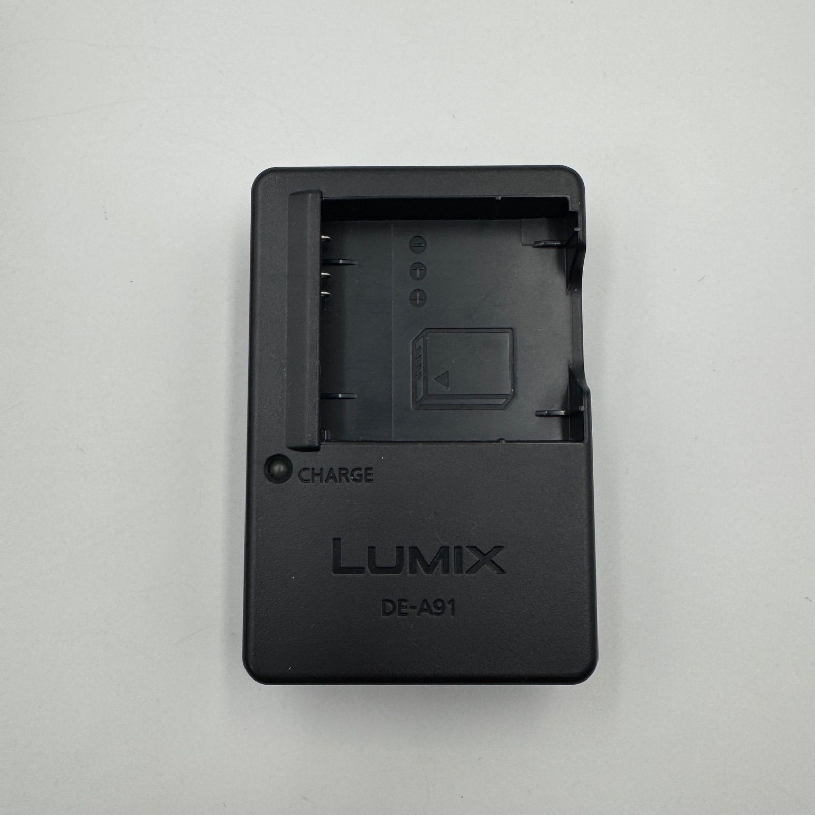 Panasonic LUMIX DE-A91 純正 バッテリーチャージャー 充電器