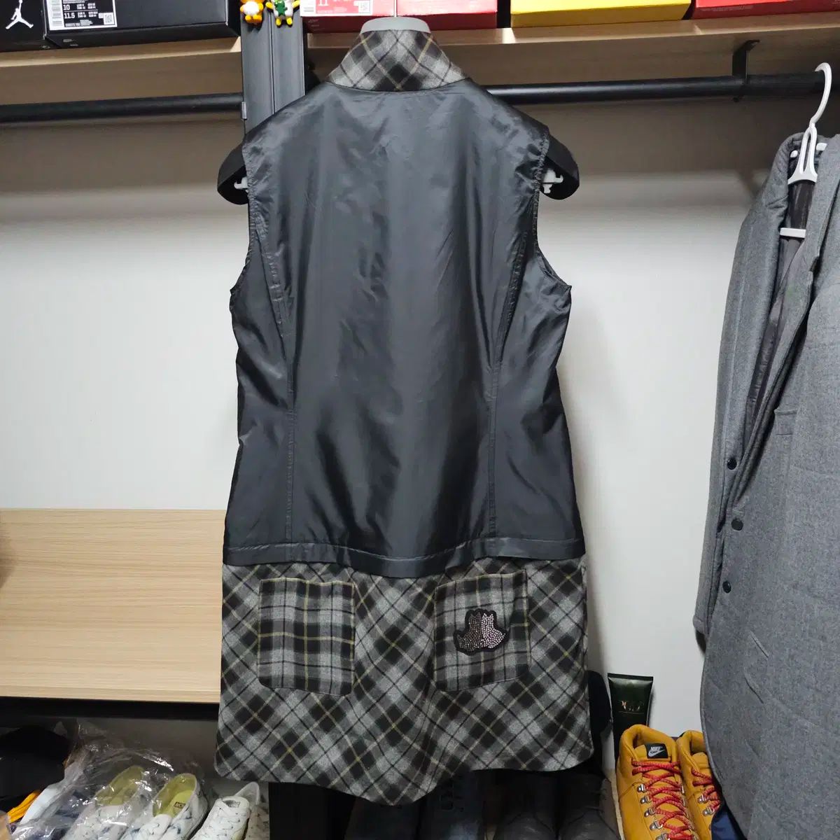ブラック＆ホワイト 超軽量ウインドブレーカーベスト