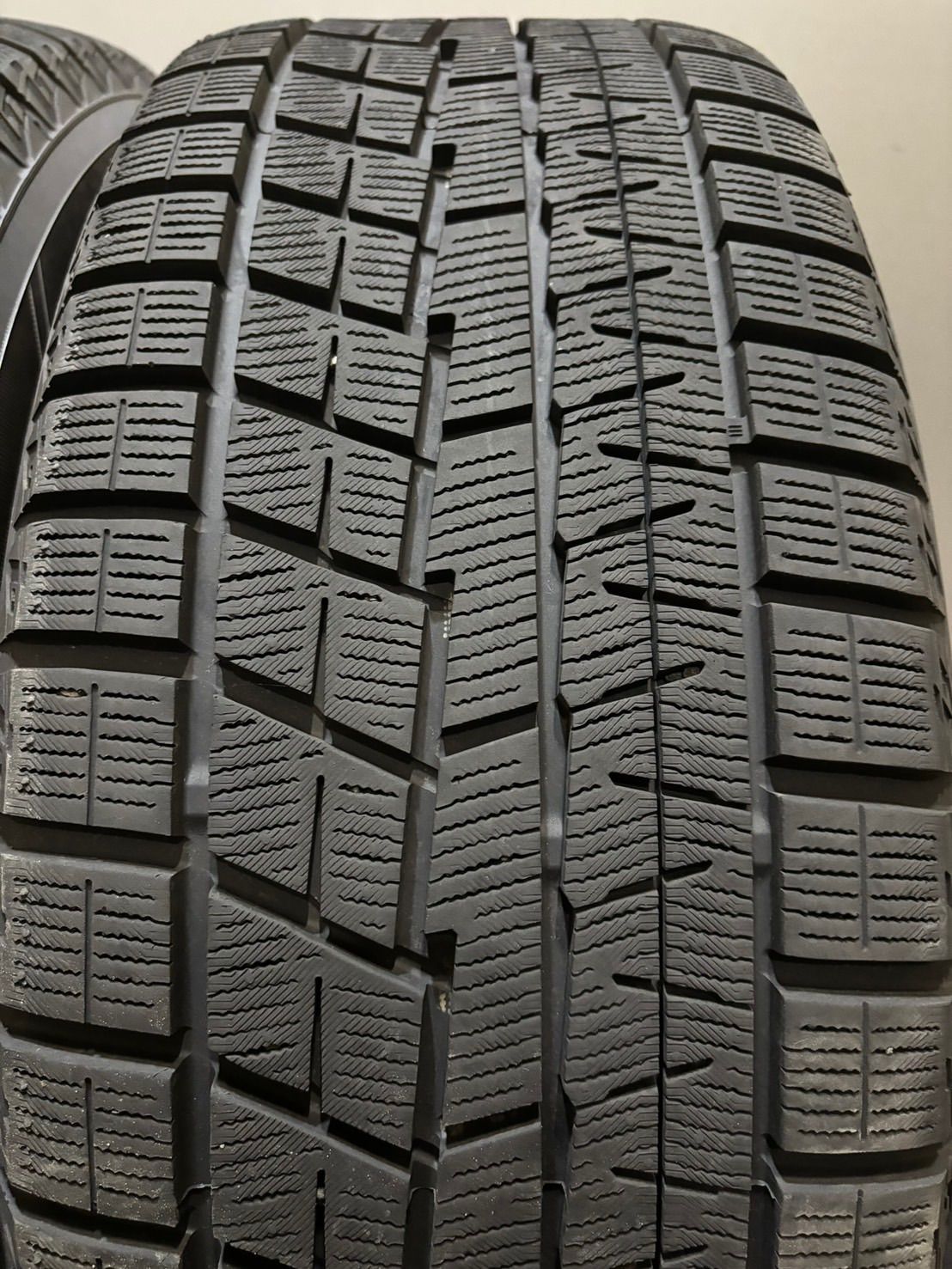 夏セール開催中！ 225 55R17 YOKOHAMA ice GUARD iG60 22年製 AGA 17インチ 7.5J 30 112 5H スタッドレス 4本 BMW 3シリーズ 等 南7-K251 【新入荷·数量限定】