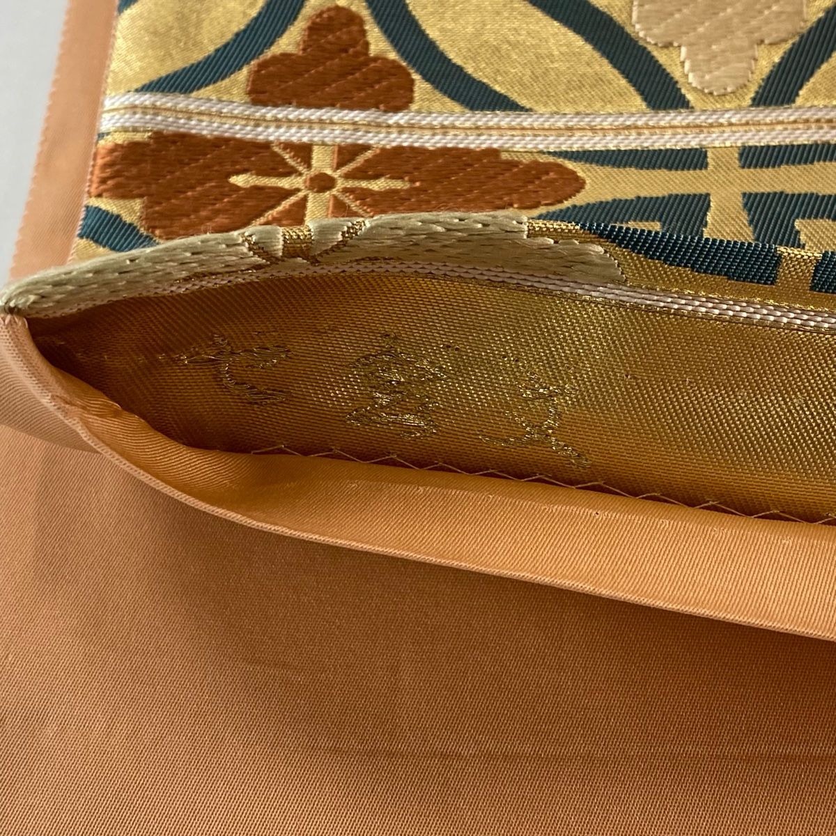 若松華瑶謹織 七宝文