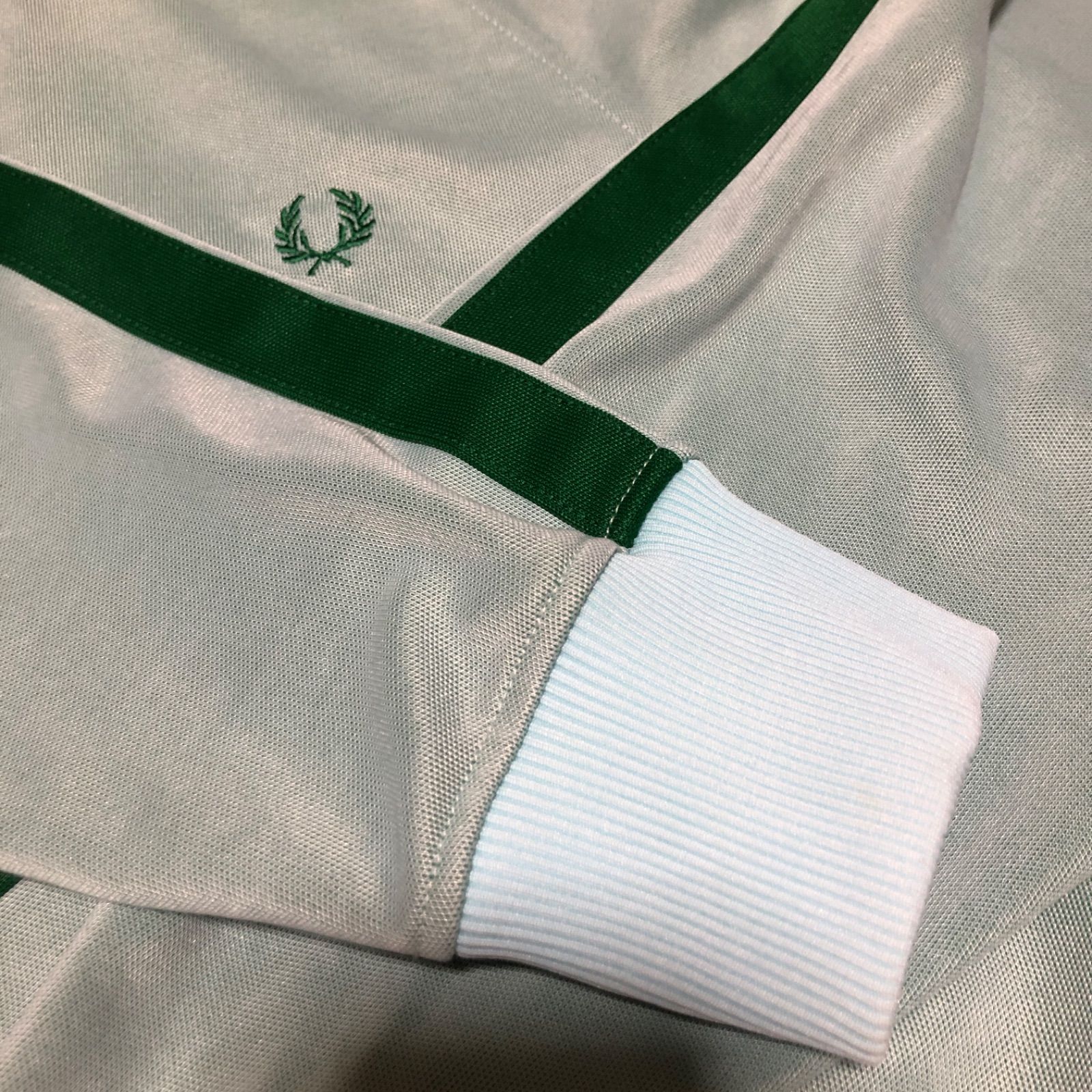 Fred Perry⭐️トラックジャケット/ジャージ M ミント 緑刺繍月桂樹 