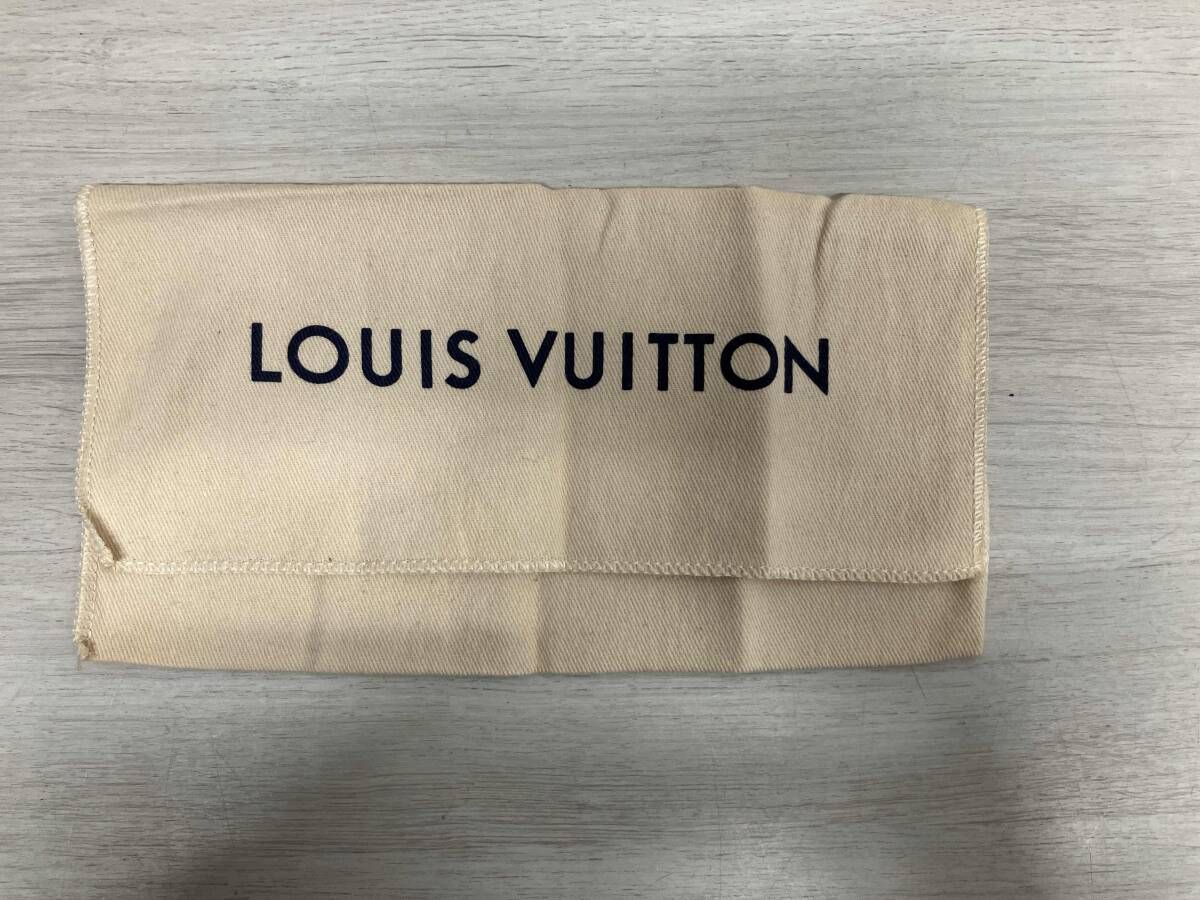 モノグラム ジッピー