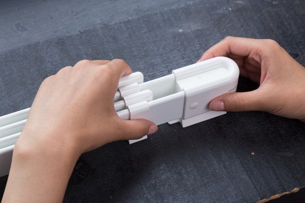 窓用結露防止ヒーター ウインドーラジエーター W|R-0912 90〜120cm 伸縮タイプ ブラウン WWW_KANDAIZUMI_COM