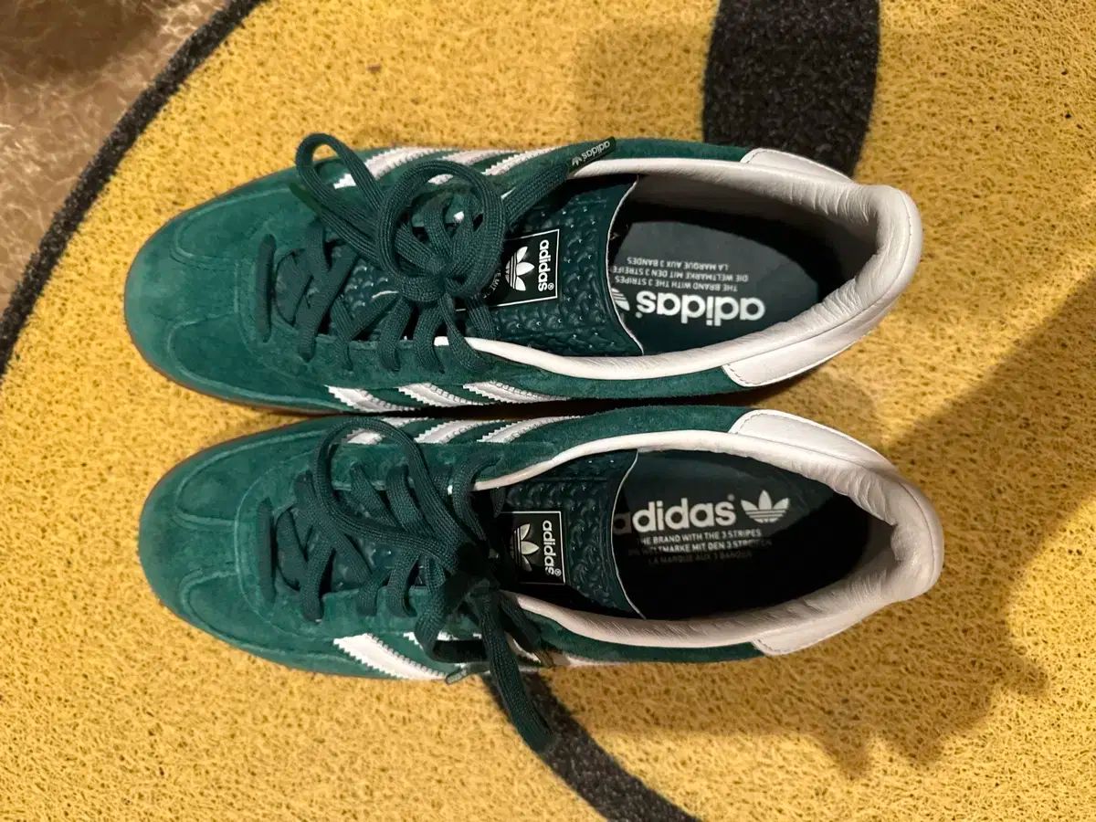 【雷市場（ポンジャン）商品韓国直送】 adidas(アディダス) ガゼル インドア カレッジエイト グリーン クラウド 白 JI2062