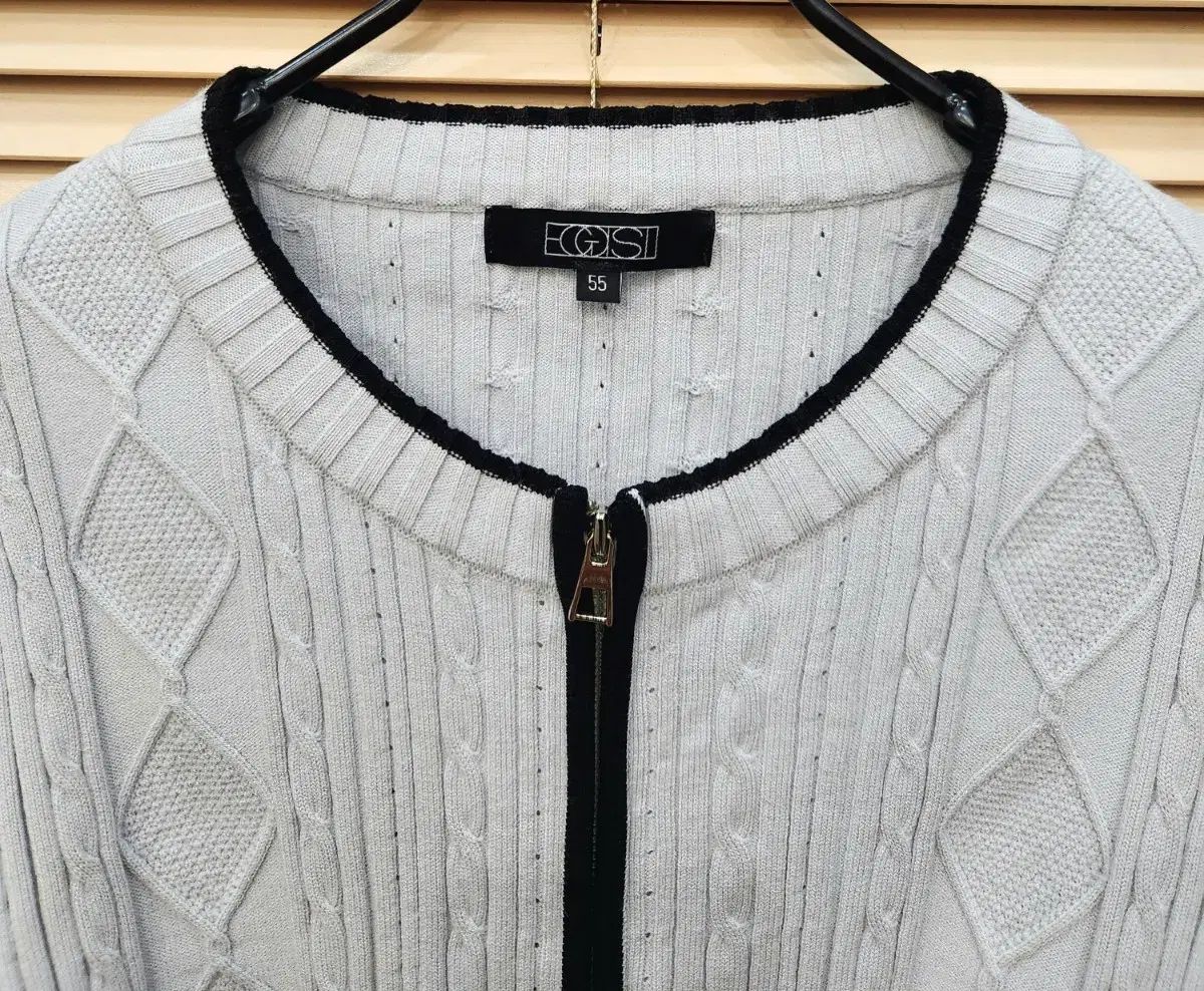 エゴイスト レタリング ケーブル ジップアップニット 55