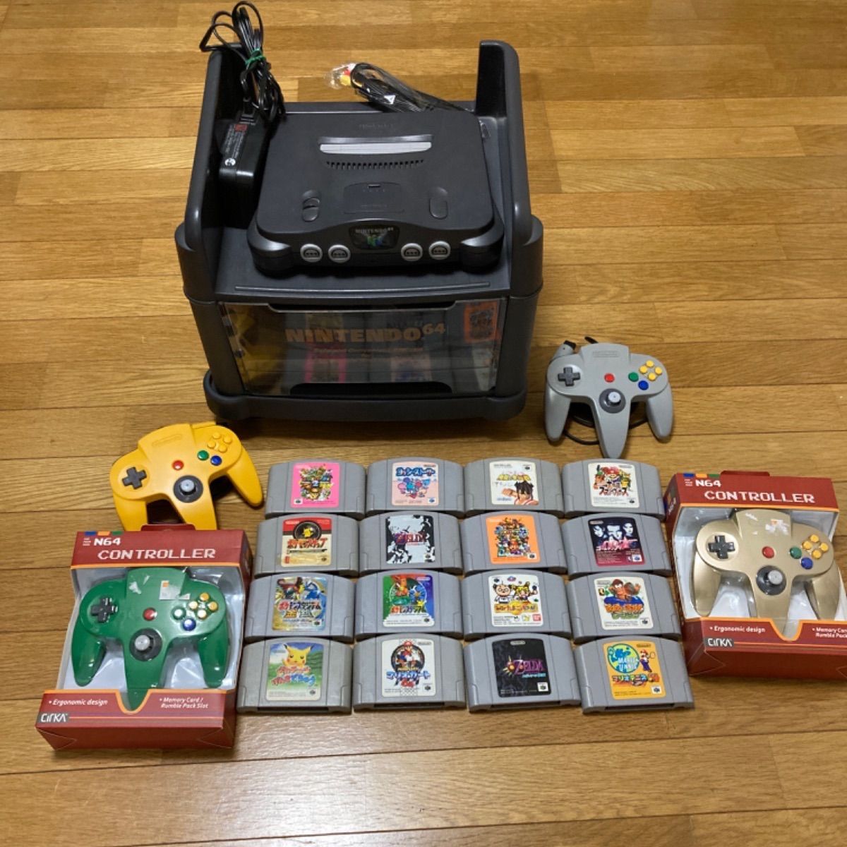 ニンテンドー64 本体 コントローラー4個 ソフト16個 64専用ボックス ニンテンドー64 本体 コントローラー4個 ソフト16個 64専用ボックス