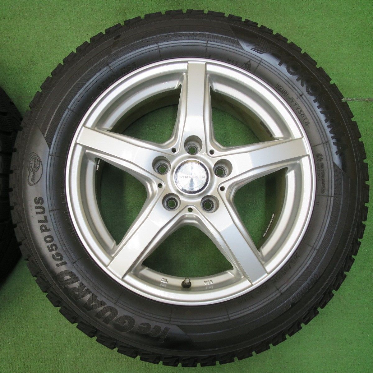 コレクション 『個人宅配送』新車外しトラックタイヤホイールセット