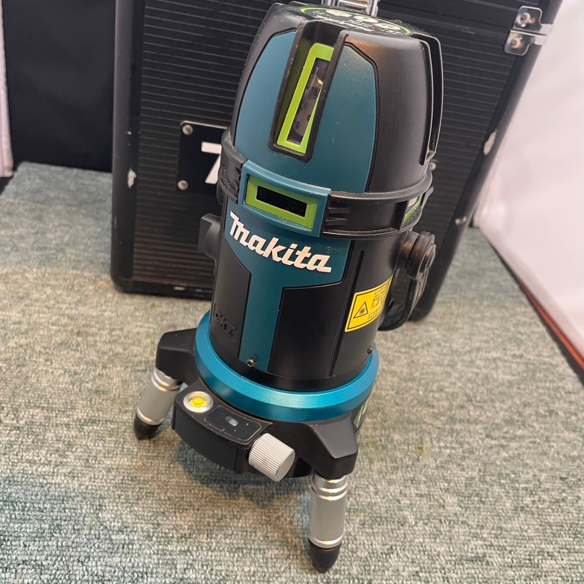 ★ Tajima タジマ レーザー墨出し器 NAVI ZEROSN-KJC 受光器/ケース付 ★ タジマ(Tajima) レーザー墨出し器 KJY矩十字\u0026横 NAVIゼロ ZERON-KJY