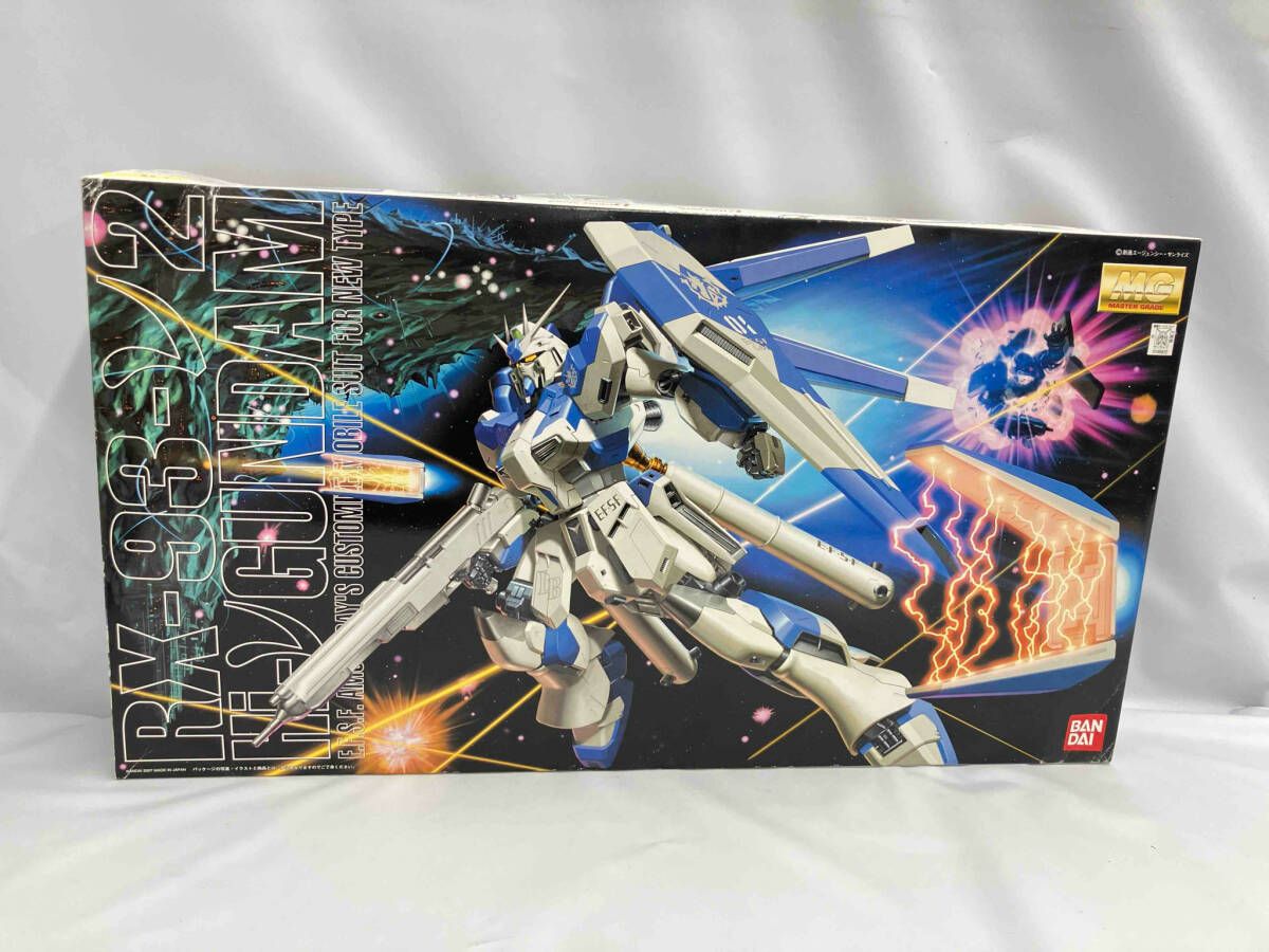 プラモデル バンダイ 1|100 Hi-νガンダム MG ｢機動戦士ガンダム 逆襲のシャア ベルトｰチカ･チルドレン｣ 外箱イタミあり
