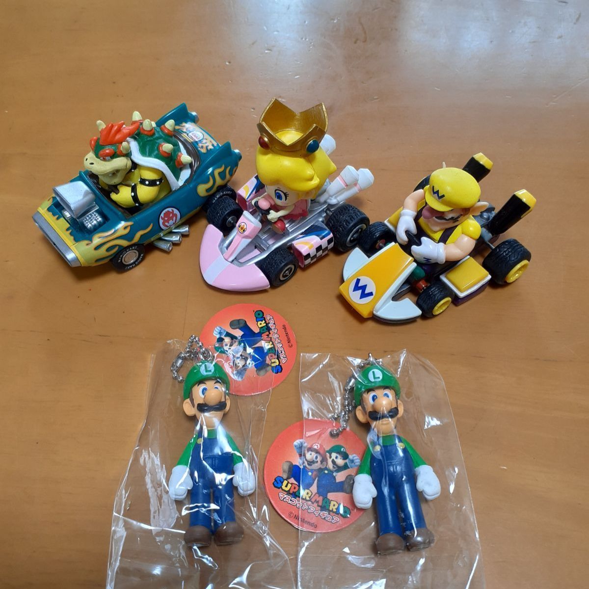 スーパーマリオ マリオカート 3台 ☆ プルバックカー ミニカー+