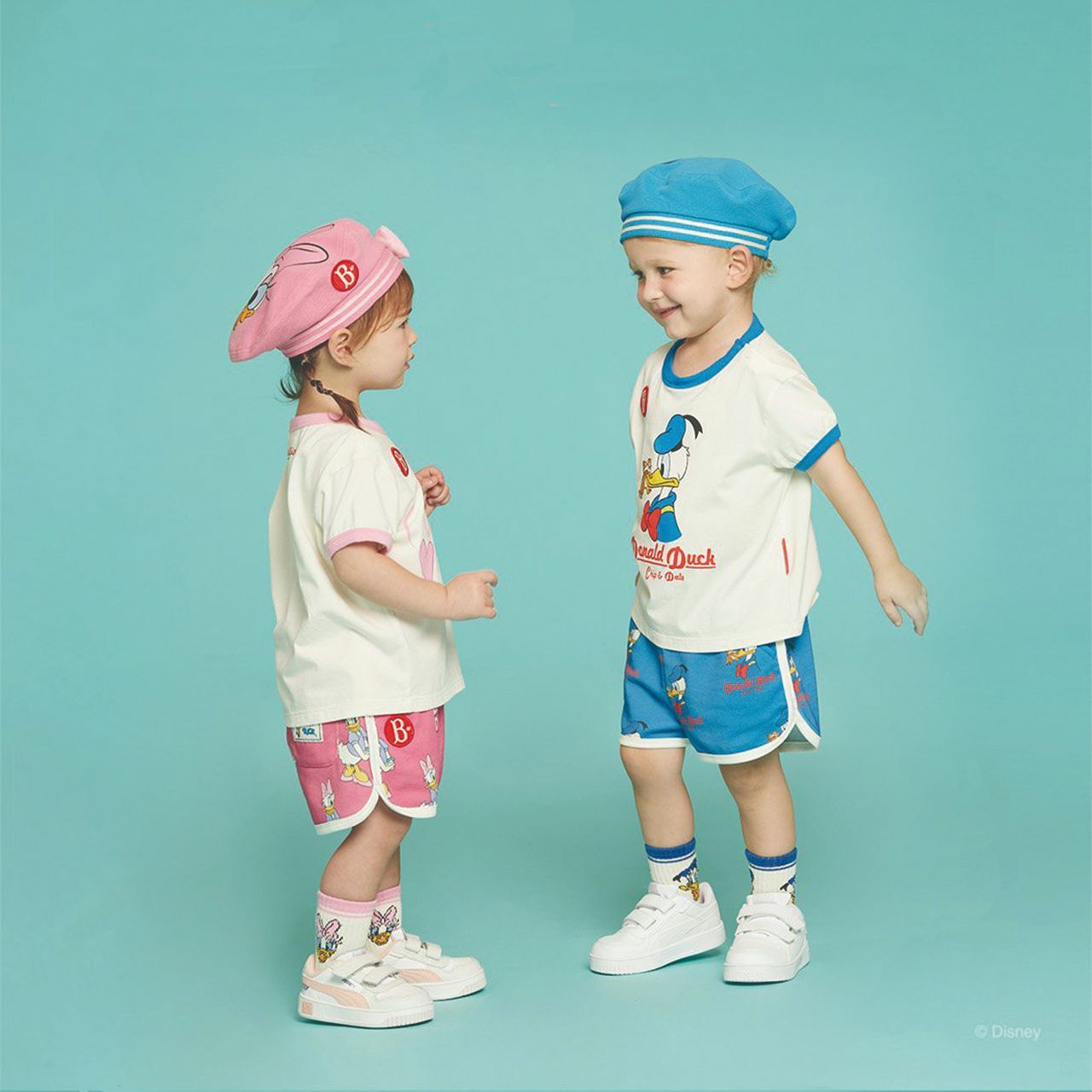 DE BEBE 上下セット | PINOデイジーダック Bambini101 - ブランド通販のBUYMA PINO(ベベドピノ)の商品一覧 1歳2歳3歳4歳 韓国ファッション トップス|ベビー服専門 デイジーダック柄ベビー半袖Tシャツ ベビー服 ベビー・キッズ ヒップ