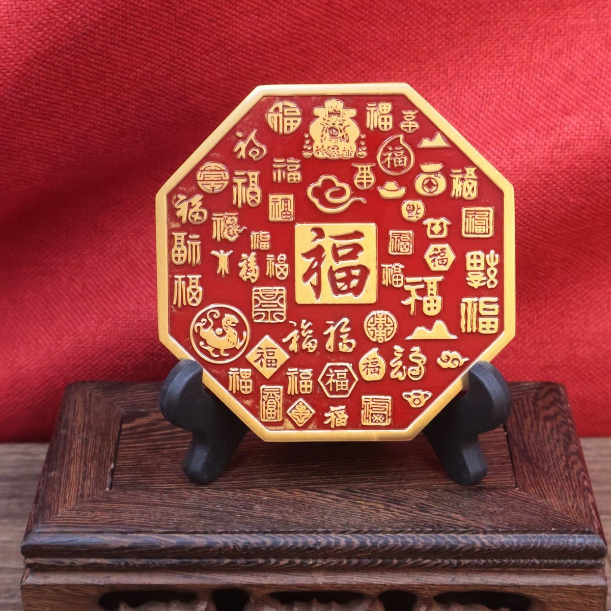 翡翠 彫り物 骨董品 縁起物 厄祓い 翡翠 彫り物 骨董品 縁起物 厄祓い