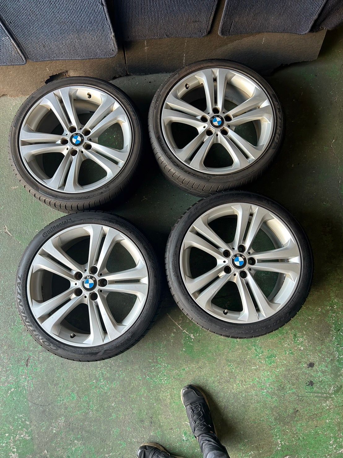 BMW f31 pcd120 19インチ タイヤホイールセット ☆送料無料☆BMW 3シリーズ F30 F31 純正 19インチ ホイール4本